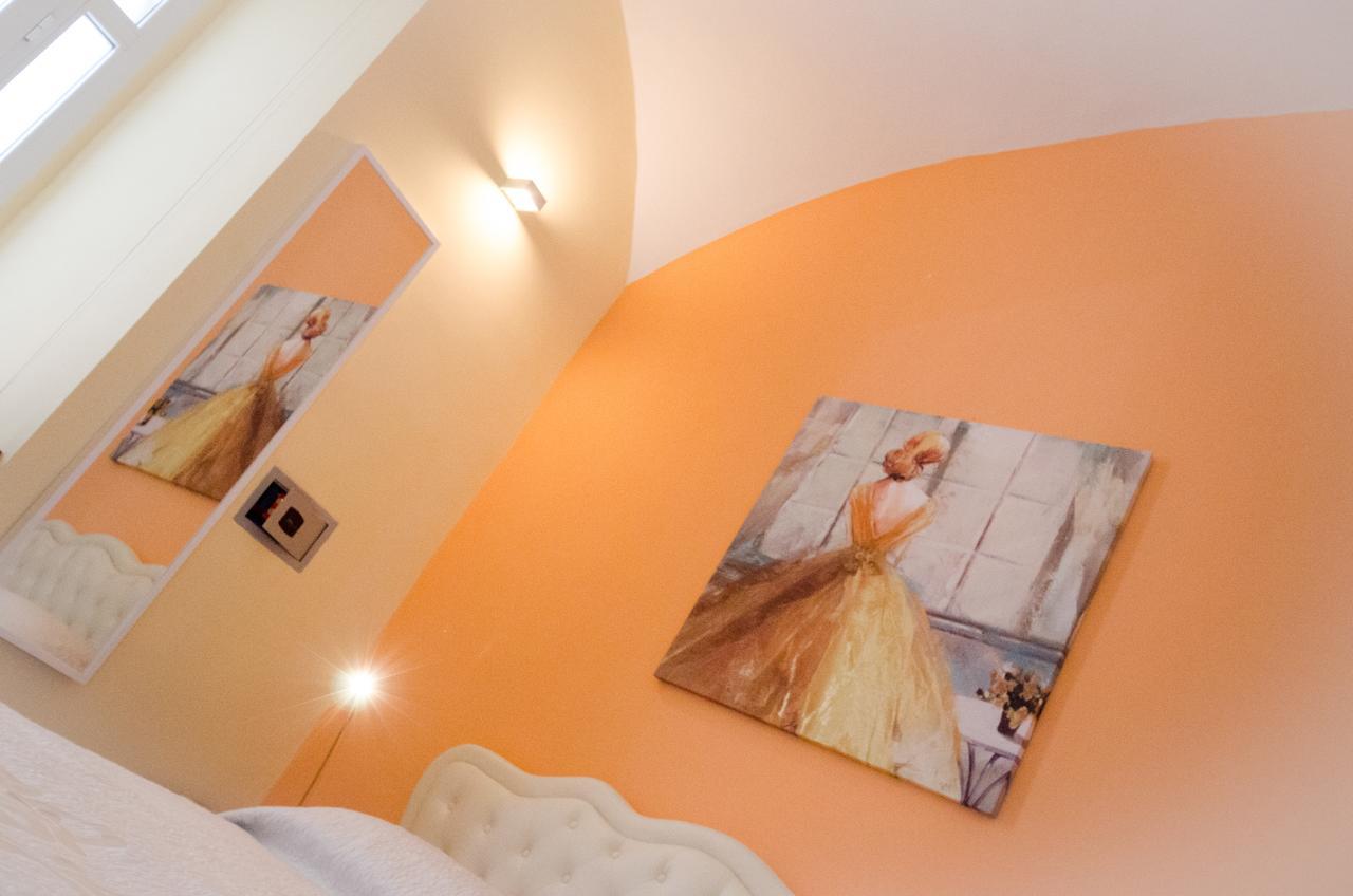 B&B L'Incrocio Σαλέρνο Εξωτερικό φωτογραφία