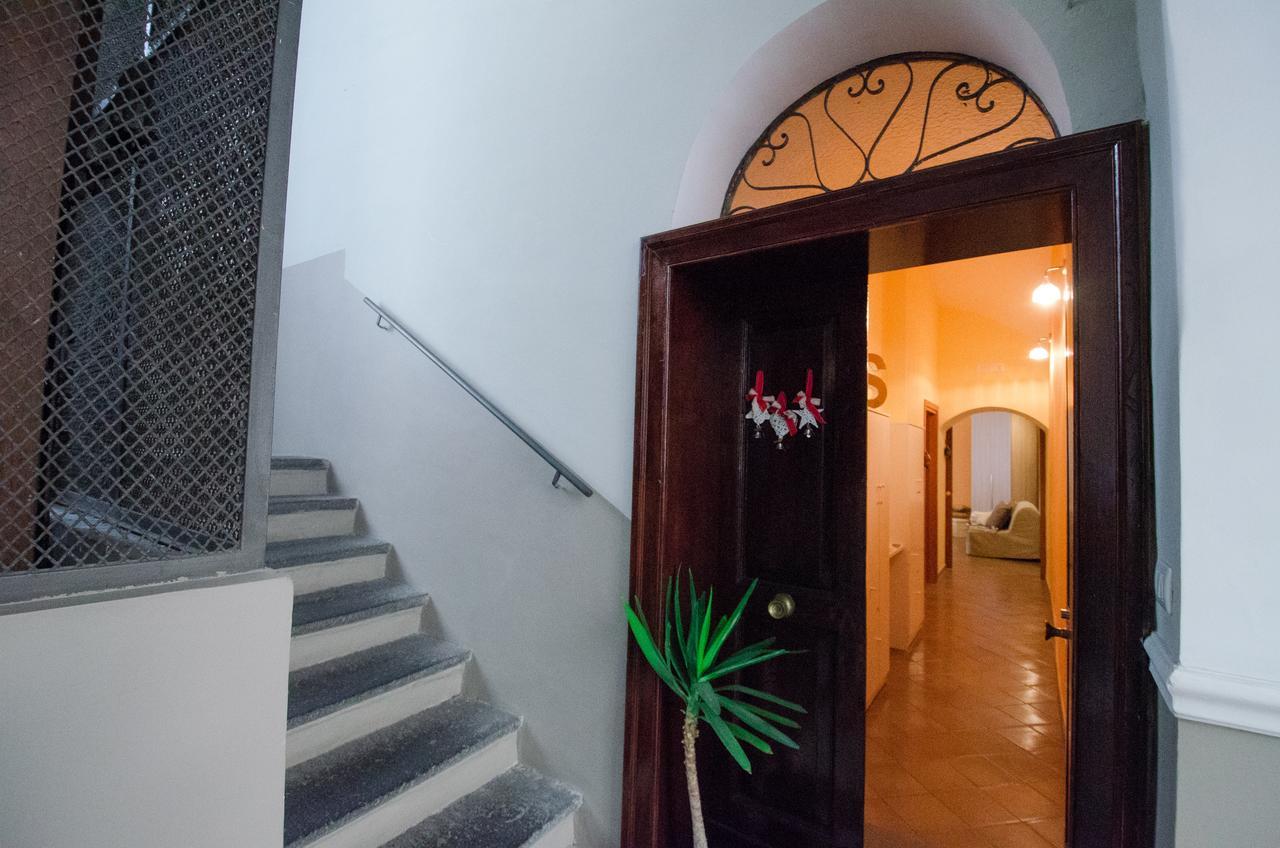 B&B L'Incrocio Σαλέρνο Εξωτερικό φωτογραφία