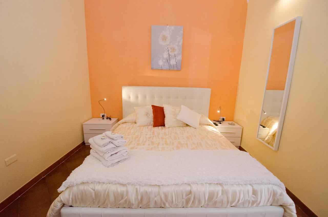 B&B L'Incrocio Σαλέρνο Εξωτερικό φωτογραφία